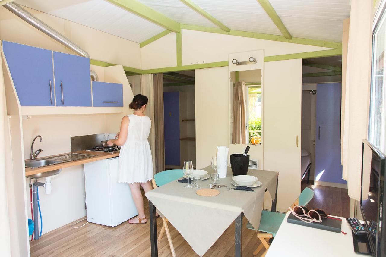 Camping Versilia Mare Hotel ลิโด ดิ กามาโยเร ภายนอก รูปภาพ