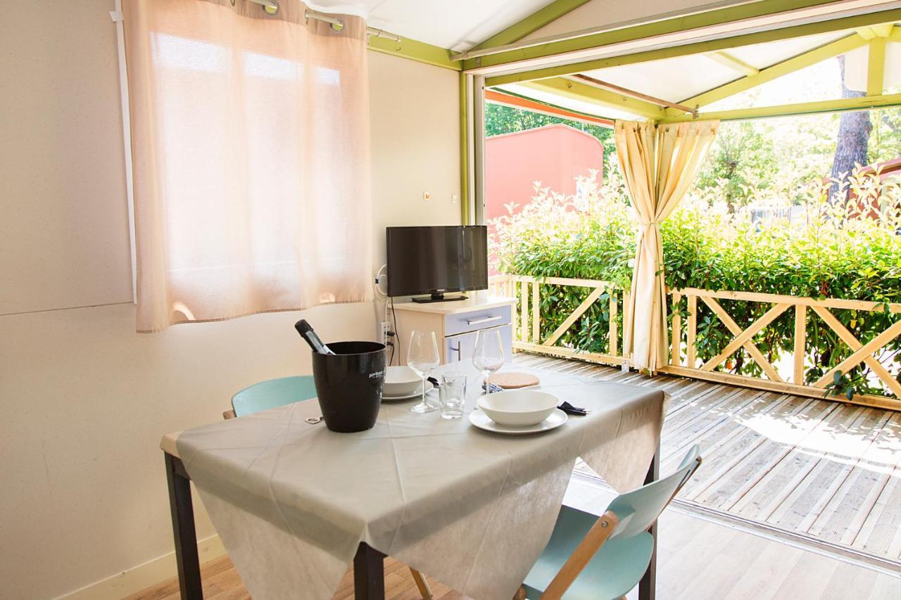 Camping Versilia Mare Hotel ลิโด ดิ กามาโยเร ภายนอก รูปภาพ